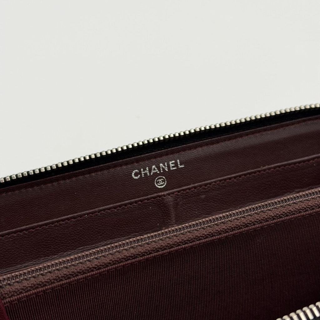 2011 Chanel CC Matelasse Lambskin Black Leather Long Zip Wallet